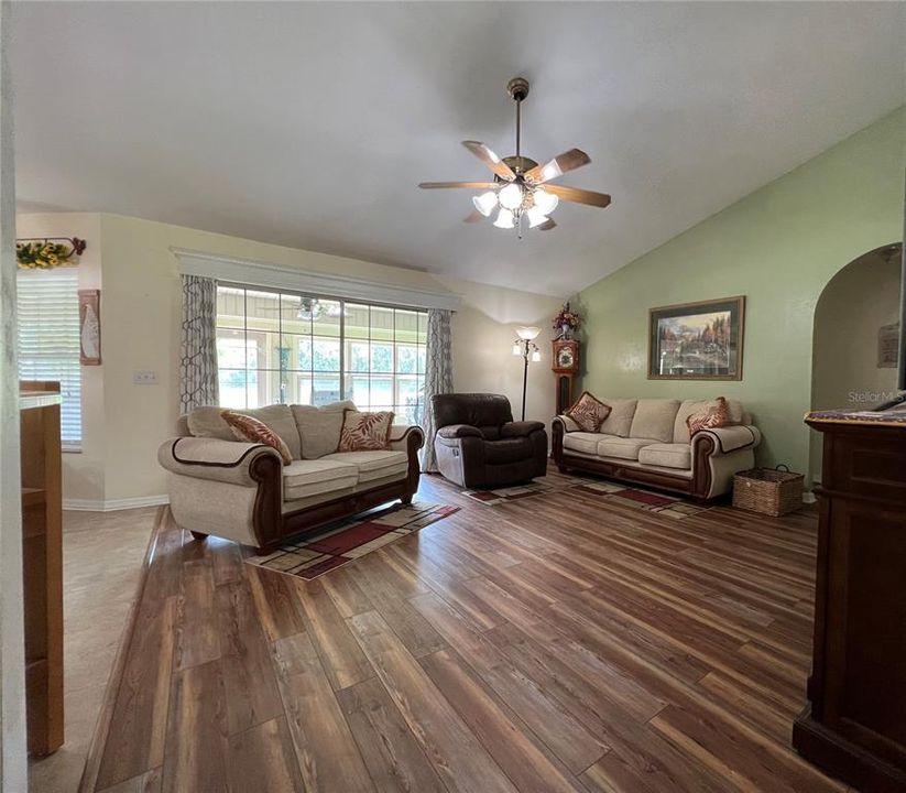 For Sale: $549,500 (4 beds, 2 baths, 2246 Square Feet)