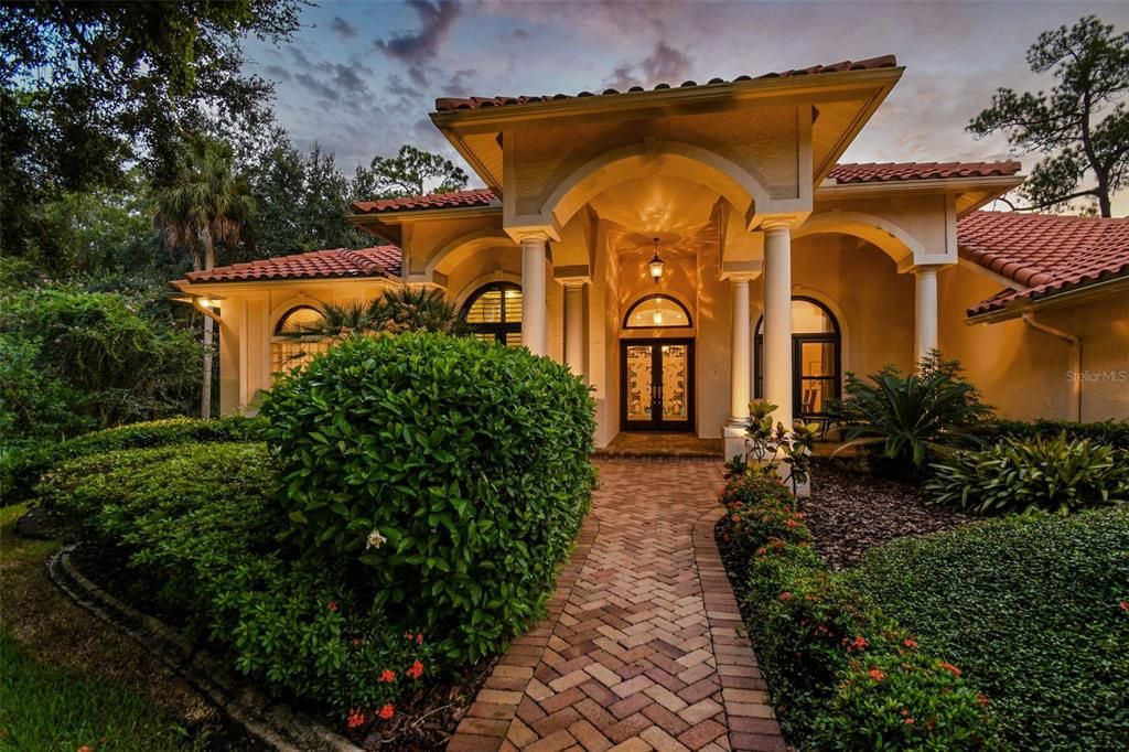 Recently Sold: $1,400,000 (4 beds, 4 baths, 4222 Square Feet)