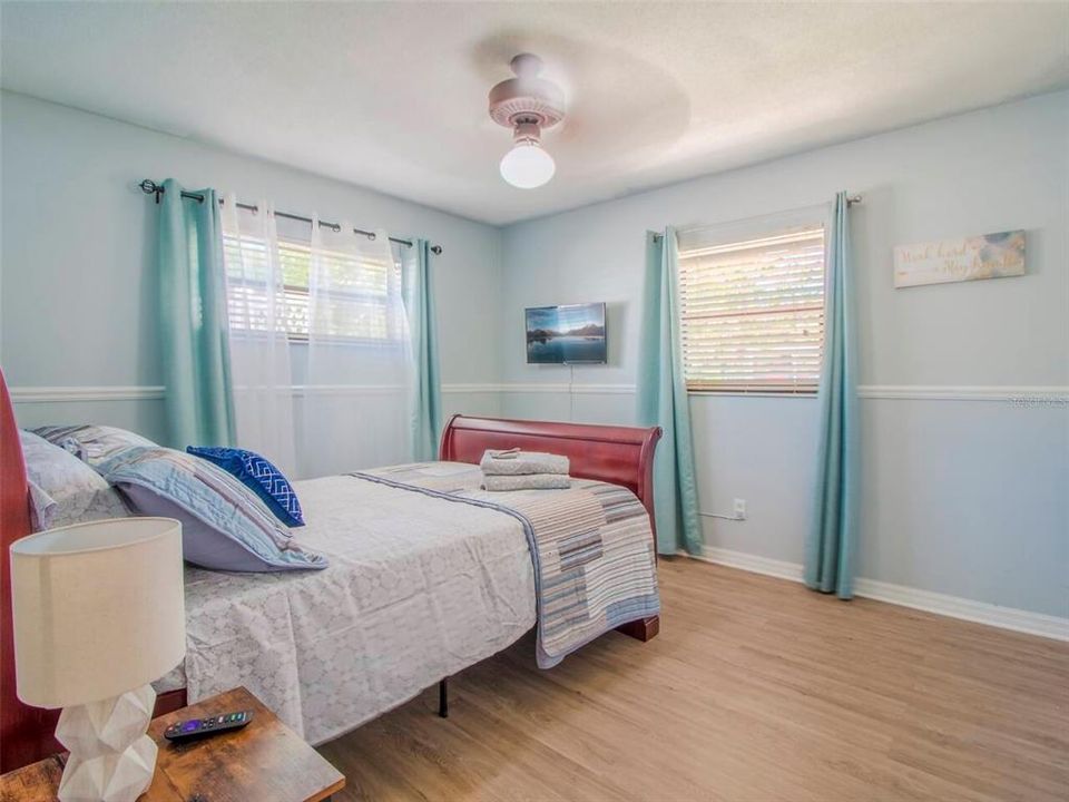 В аренду: $3,600 (4 спален, 2 ванн, 1786 Квадратных фут)