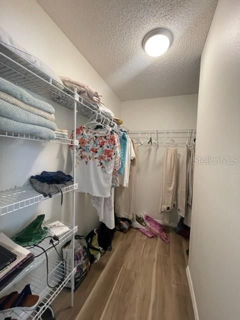 В аренду: $2,200 (2 спален, 2 ванн, 1156 Квадратных фут)