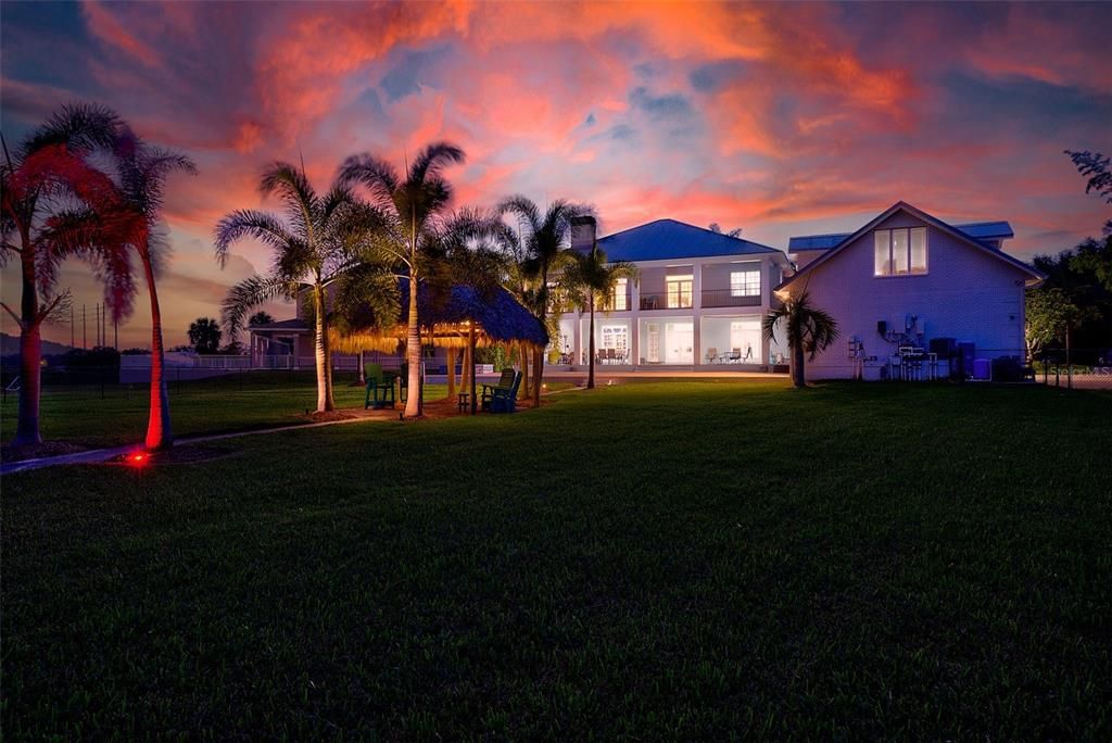 Recently Sold: $2,499,800 (5 beds, 5 baths, 8100 Square Feet)