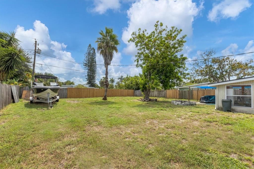 Recently Sold: $309,000 (2 beds, 1 baths, 1080 Square Feet)