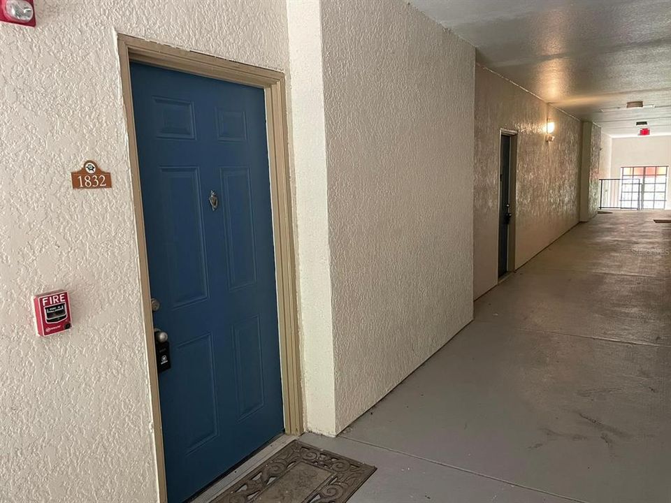 Vendido Recientemente: $242,000 (2 camas, 2 baños, 1188 Pies cuadrados)