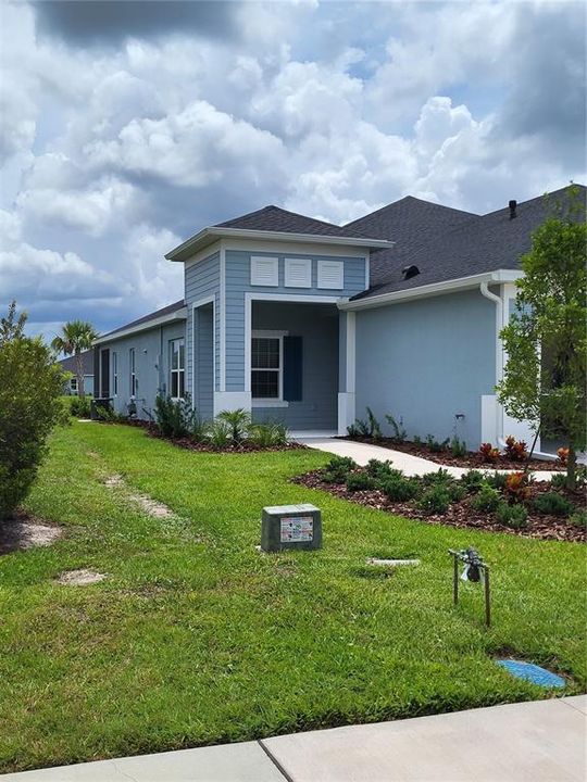 Recently Sold: $437,715 (2 beds, 2 baths, 1452 Square Feet)