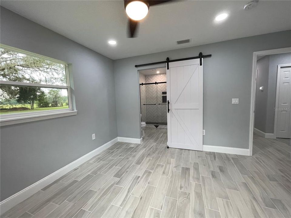 Recently Sold: $299,000 (3 beds, 2 baths, 1222 Square Feet)