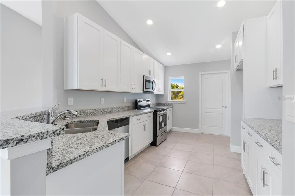 Recently Sold: $334,000 (4 beds, 2 baths, 1814 Square Feet)