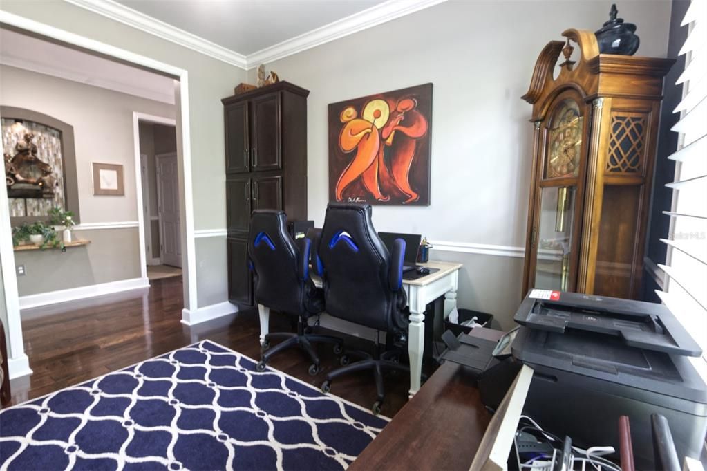 Recently Sold: $775,000 (2 beds, 2 baths, 2027 Square Feet)