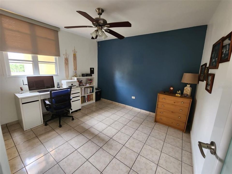 Vendido Recientemente: $154,000 (3 camas, 2 baños, 1205 Pies cuadrados)