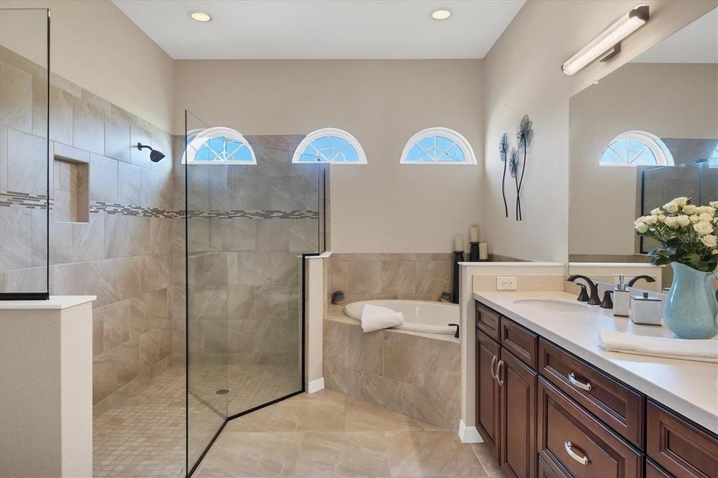 Master bathroom, dual sinks