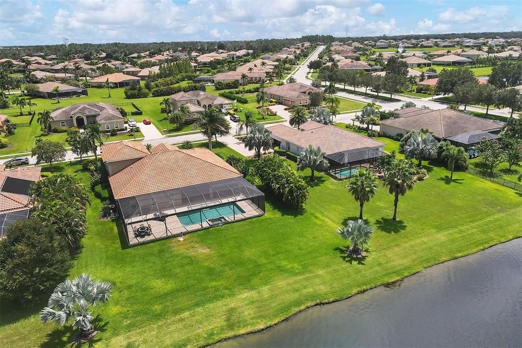 Recently Sold: $1,250,000 (5 beds, 4 baths, 3969 Square Feet)