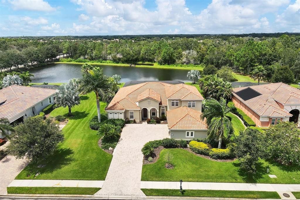 Recently Sold: $1,250,000 (5 beds, 4 baths, 3969 Square Feet)