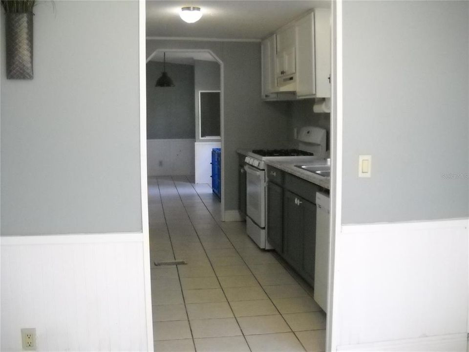double wide from foyer to kitchen