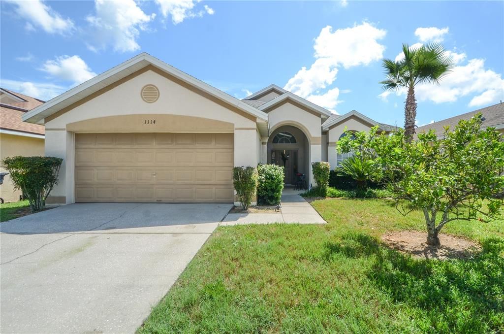 Recently Sold: $361,000 (3 beds, 2 baths, 1571 Square Feet)