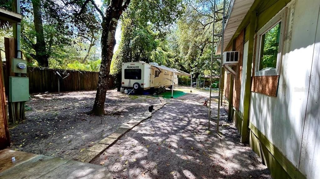 Recently Sold: $45,900 (1 beds, 1 baths, 528 Square Feet)