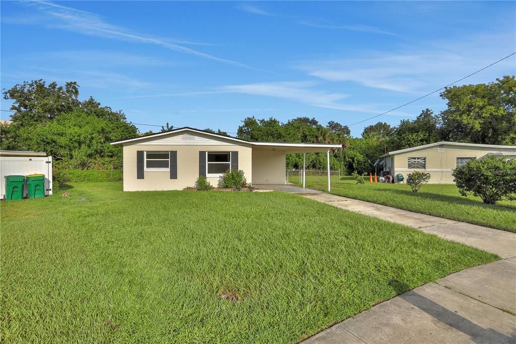 Recently Sold: $175,000 (2 beds, 1 baths, 808 Square Feet)