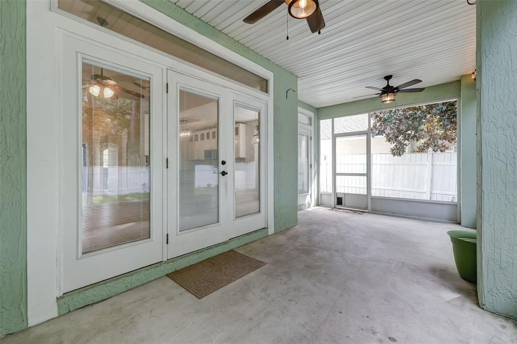 Recently Sold: $415,000 (3 beds, 2 baths, 1616 Square Feet)