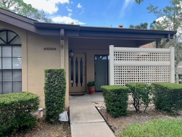 Recently Sold: $299,900 (2 beds, 2 baths, 1080 Square Feet)