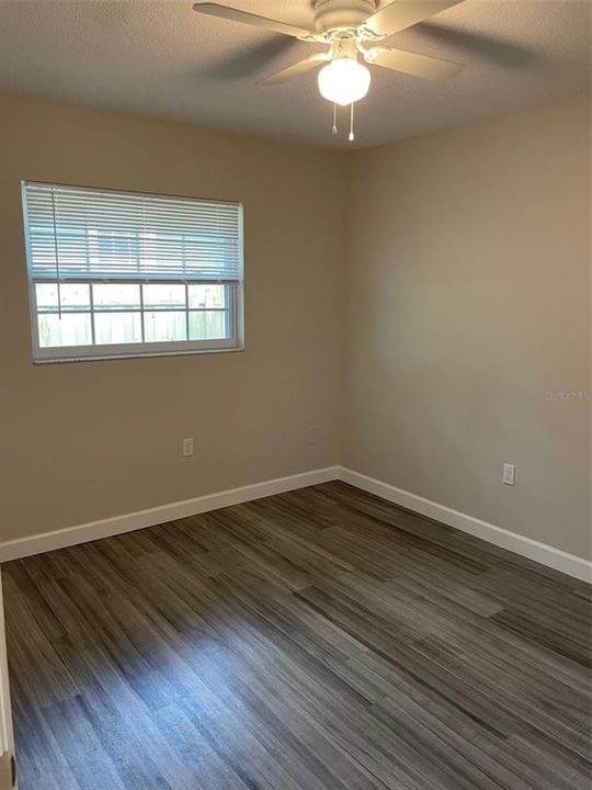 Recently Rented: $1,600 (2 beds, 1 baths, 827 Square Feet)