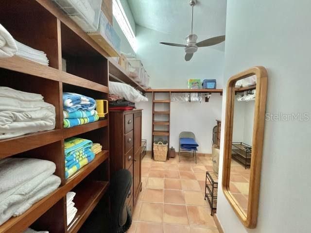 For Rent: $9,995 (2 beds, 2 baths, 2500 Square Feet)