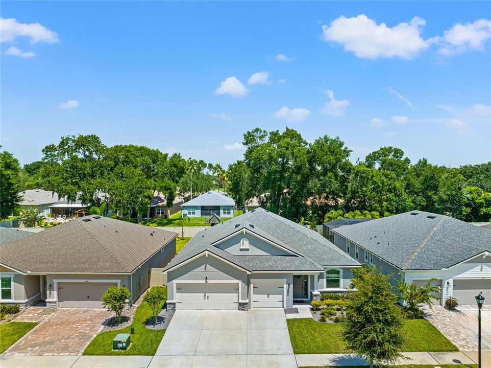 Recently Sold: $529,999 (3 beds, 2 baths, 2176 Square Feet)