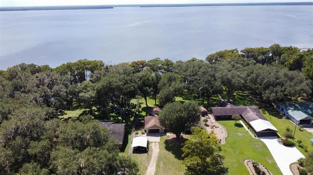 Recently Sold: $480,000 (3 beds, 2 baths, 2011 Square Feet)