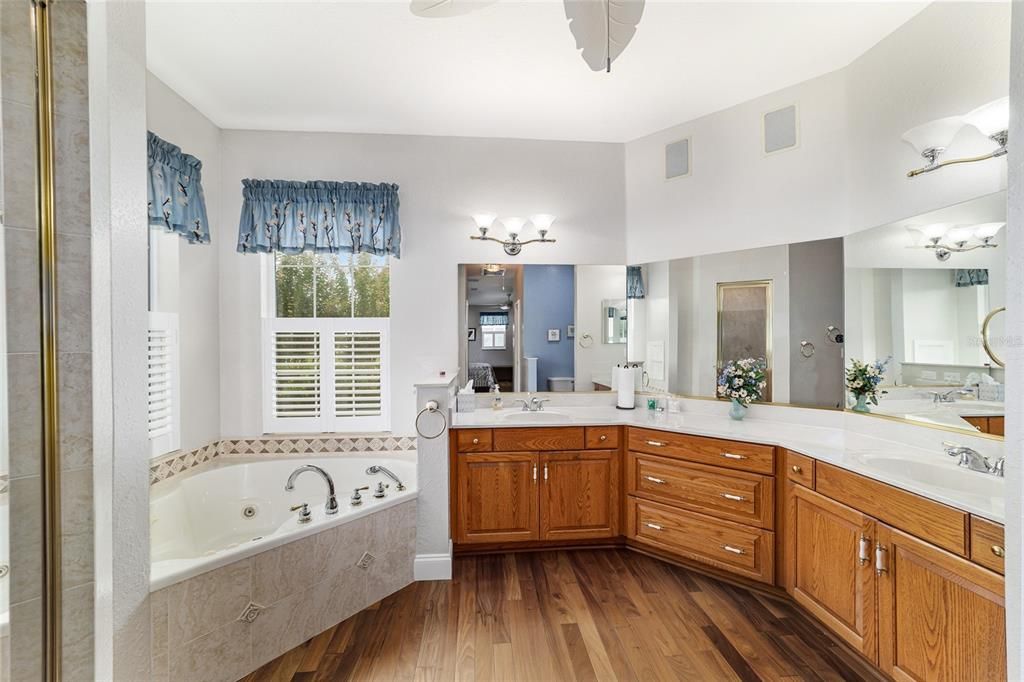 MASTER BATHROOM WITH DUAL VANITY