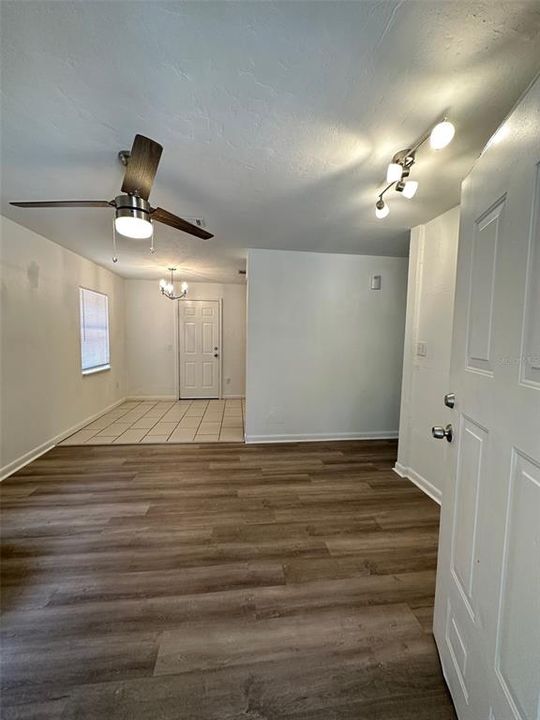 Recently Sold: $139,000 (2 beds, 1 baths, 678 Square Feet)