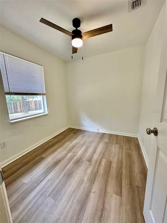 Recently Sold: $139,000 (2 beds, 1 baths, 678 Square Feet)