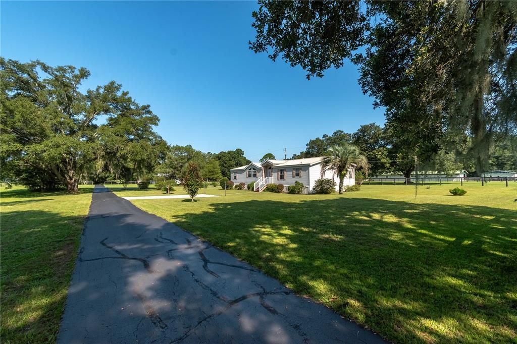 Active With Contract: $420,000 (3 beds, 2 baths, 1741 Square Feet)