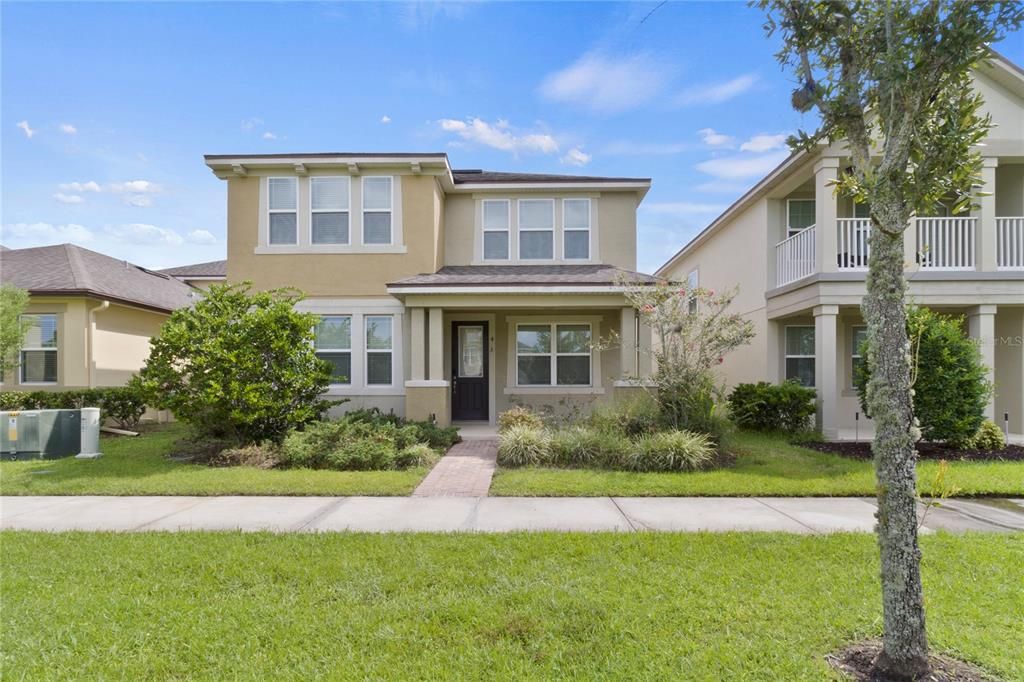 Recently Rented: $3,100 (4 beds, 2 baths, 2072 Square Feet)