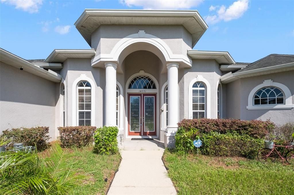 Recently Sold: $595,000 (4 beds, 3 baths, 2796 Square Feet)