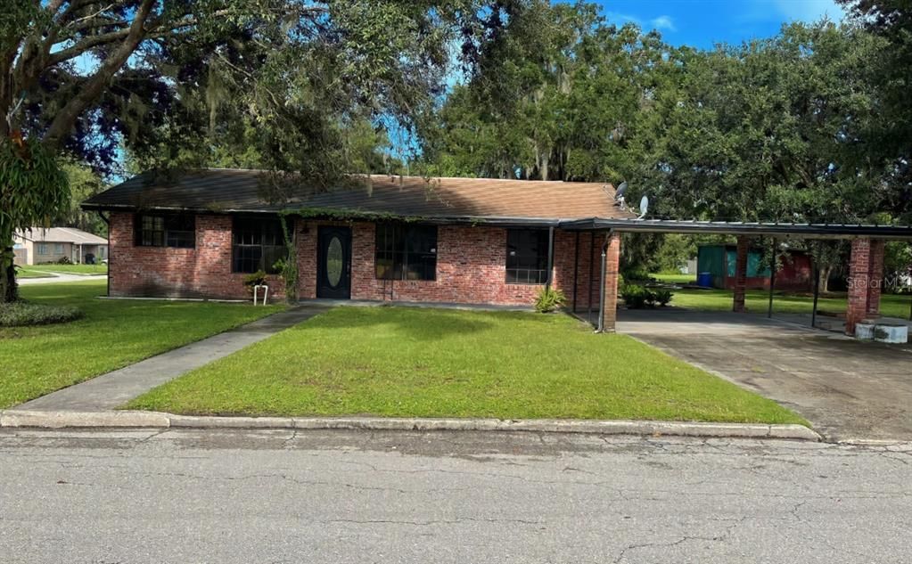 Recently Sold: $85,000 (3 beds, 2 baths, 1840 Square Feet)
