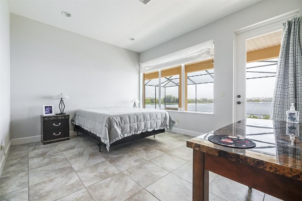 Recently Sold: $725,000 (3 beds, 2 baths, 3541 Square Feet)