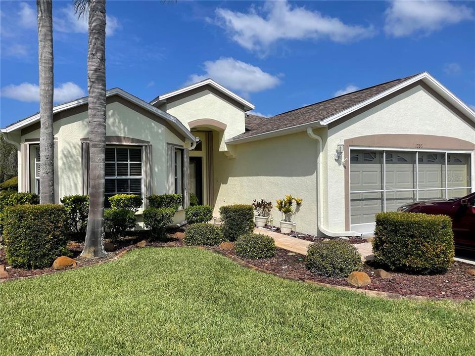 Welcoming curb appeal
