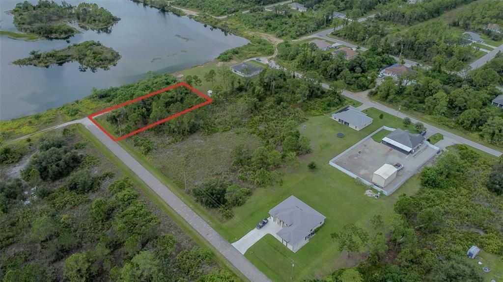 Недавно продано: $24,900 (0.49 acres)