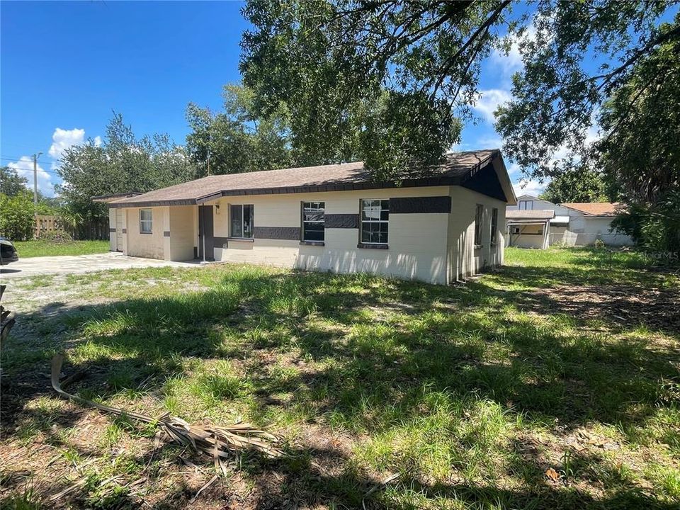 Vendido Recientemente: $310,000 (2 camas, 1 baños, 1707 Pies cuadrados)