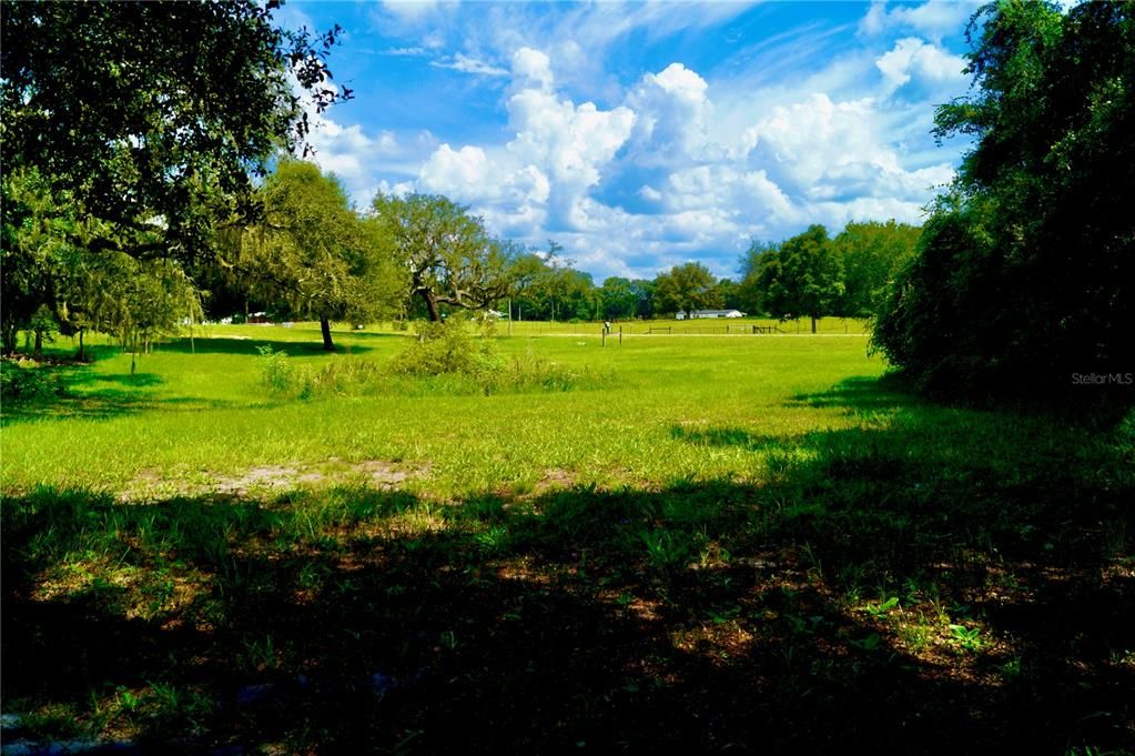 Vendido Recientemente: $125,000 (5.63 acres)