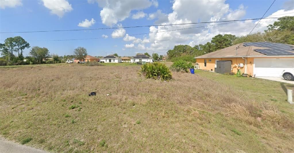 Vendido Recientemente: $26,000 (0.25 acres)