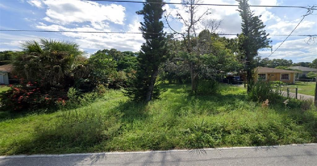 Vendido Recientemente: $35,000 (0.25 acres)