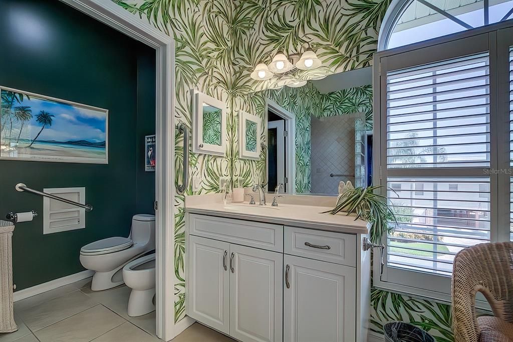 Recently Sold: $1,025,000 (2 beds, 2 baths, 2347 Square Feet)