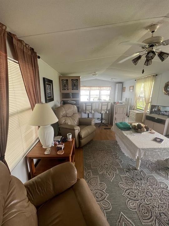 Recently Sold: $168,000 (2 beds, 1 baths, 788 Square Feet)