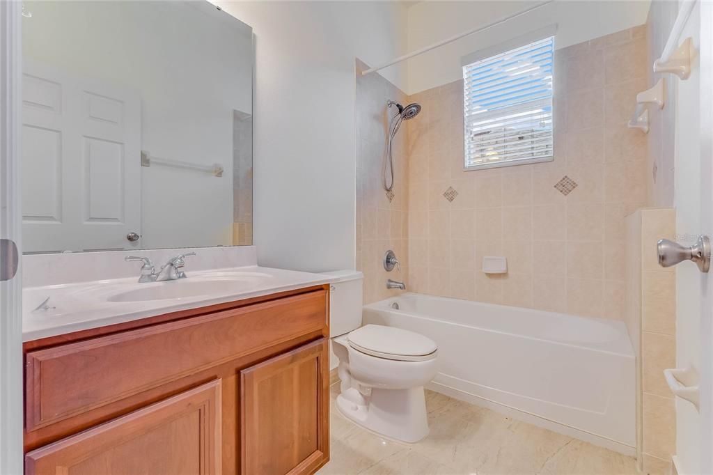 Недавно арендовано: $3,500 (5 спален, 4 ванн, 3225 Квадратных фут)