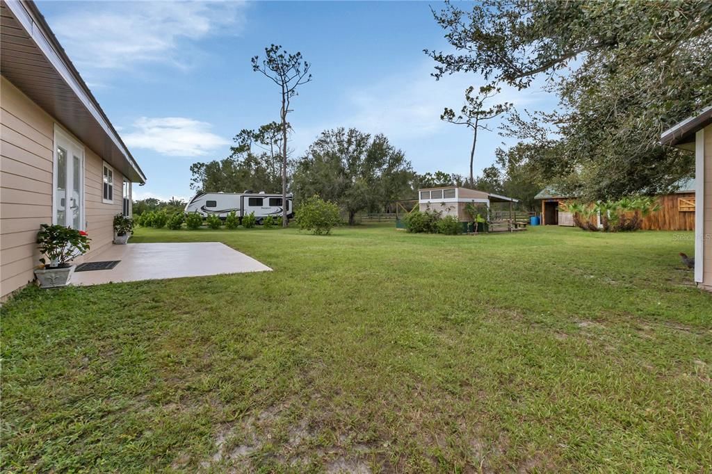 Active With Contract: $675,000 (3 beds, 2 baths, 2026 Square Feet)