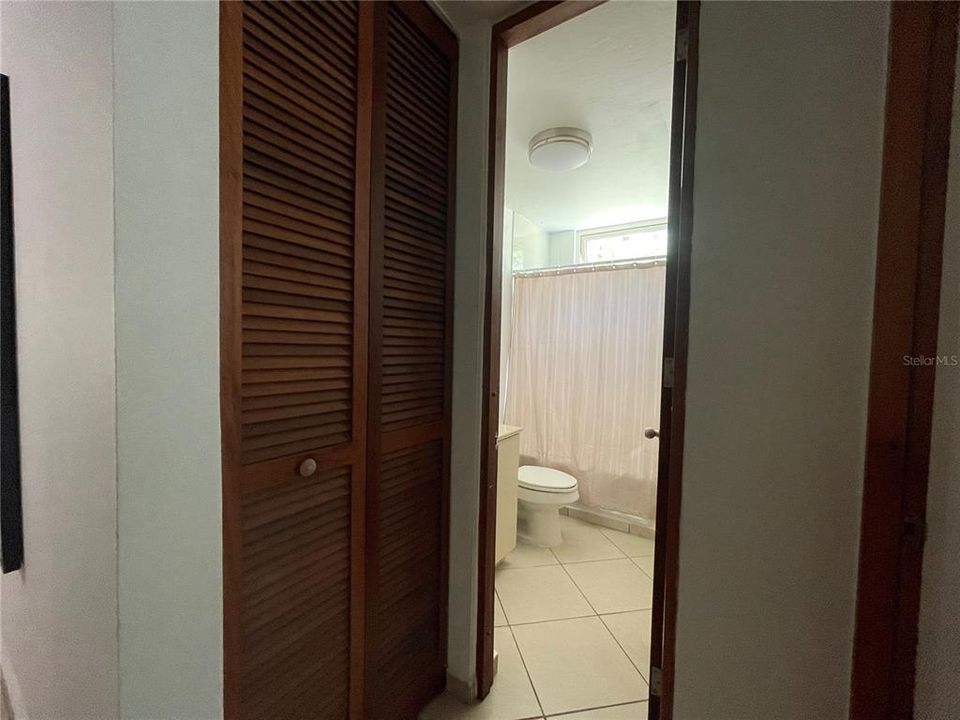 Vendido Recientemente: $270,000 (3 camas, 2 baños, 1200 Pies cuadrados)