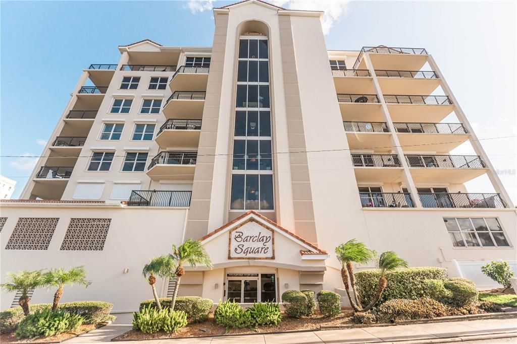 Recently Sold: $600,000 (2 beds, 2 baths, 2262 Square Feet)