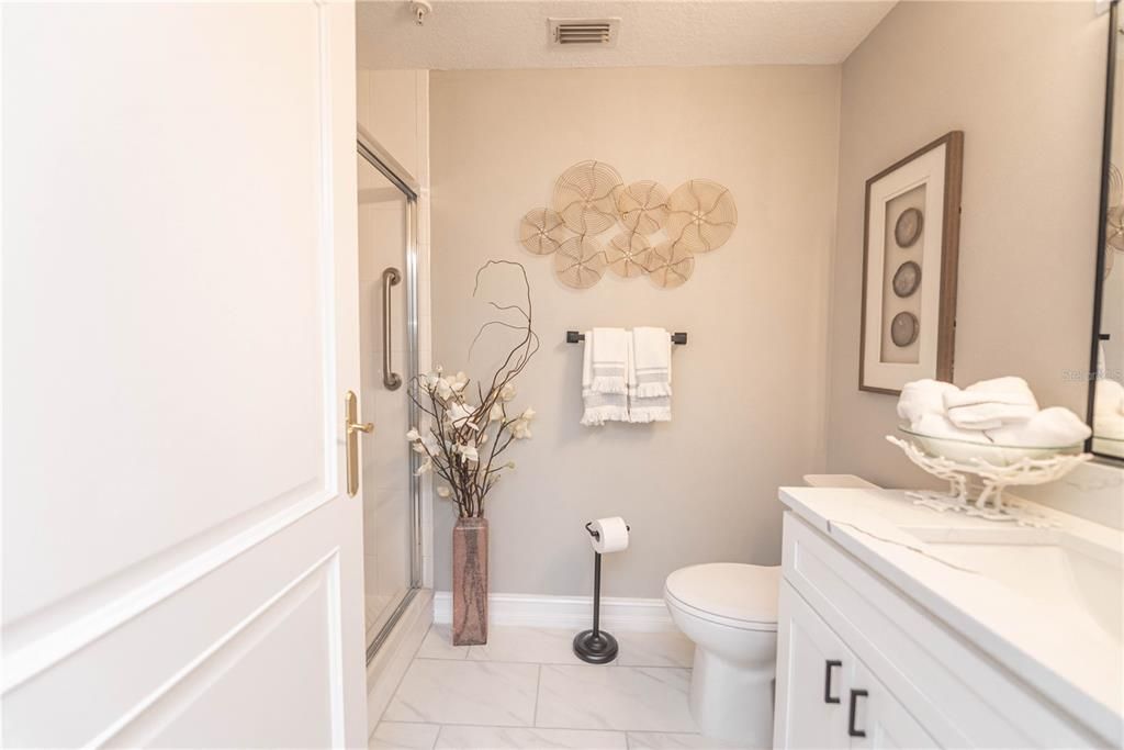 Recently Sold: $600,000 (2 beds, 2 baths, 2262 Square Feet)