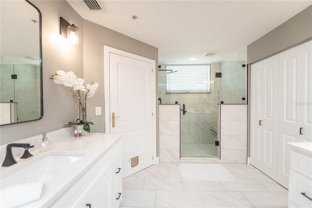 Recently Sold: $600,000 (2 beds, 2 baths, 2262 Square Feet)