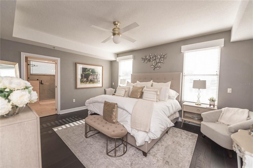 Recently Sold: $600,000 (2 beds, 2 baths, 2262 Square Feet)