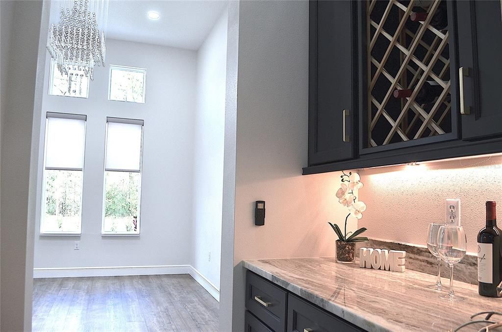 Dinning Room / Buttler Pantry