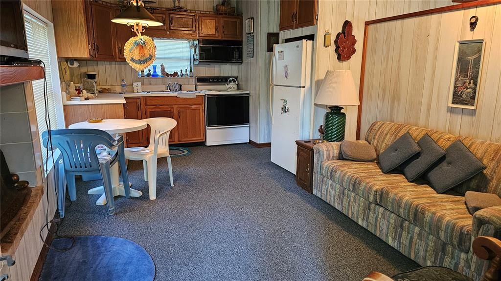 Recently Sold: $75,000 (1 beds, 1 baths, 380 Square Feet)